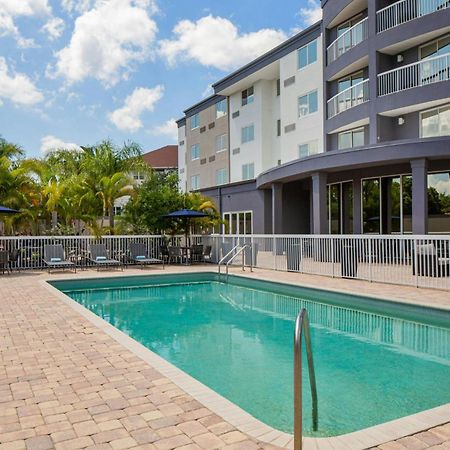 Courtyard Tampa Oldsmar Hotel Екстериор снимка