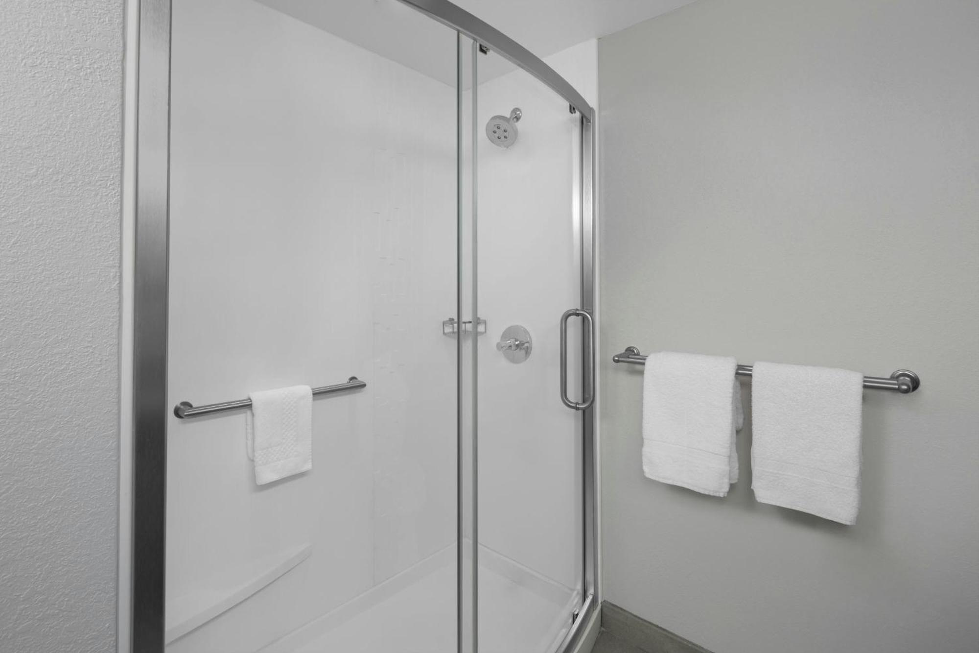 Courtyard Tampa Oldsmar Hotel Екстериор снимка