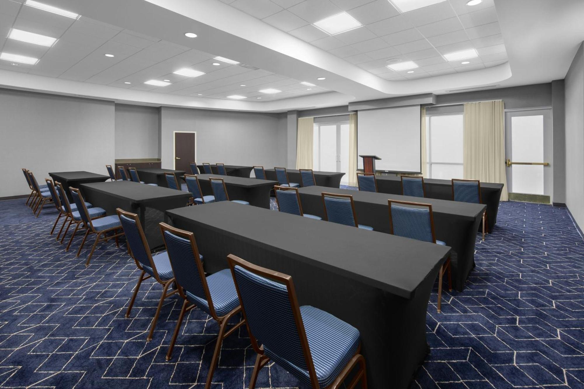 Courtyard Tampa Oldsmar Hotel Екстериор снимка