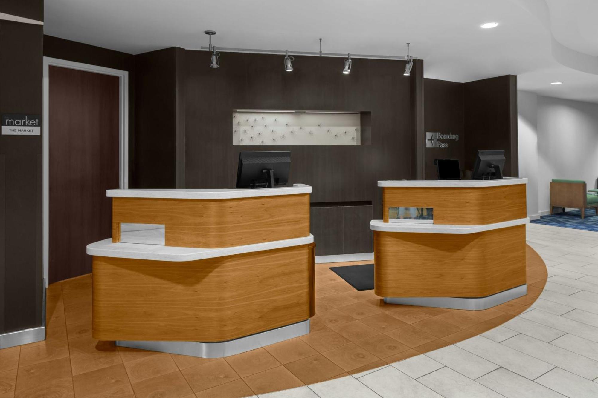 Courtyard Tampa Oldsmar Hotel Екстериор снимка