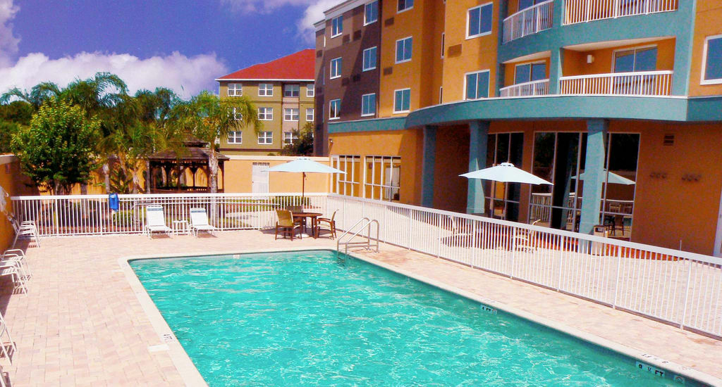 Courtyard Tampa Oldsmar Hotel Екстериор снимка