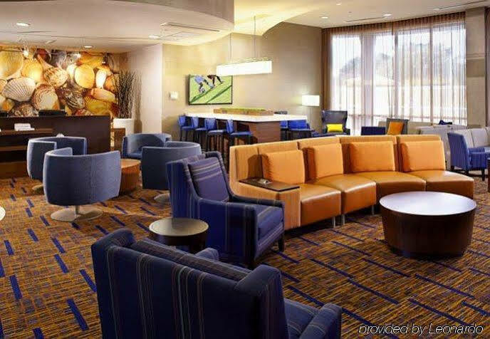 Courtyard Tampa Oldsmar Hotel Екстериор снимка
